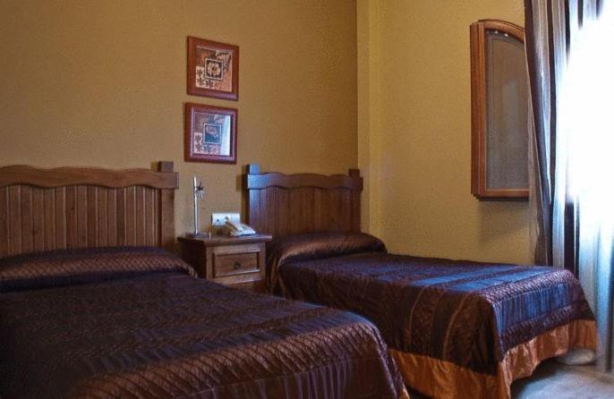 Hotel Rural Miguel Angel Alcaracejos Bilik gambar